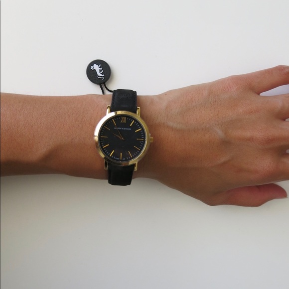 Larsson & Jennings Liten Watch